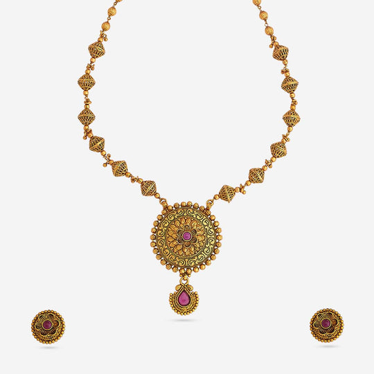 Antique Necklace Antique Necklace 188857