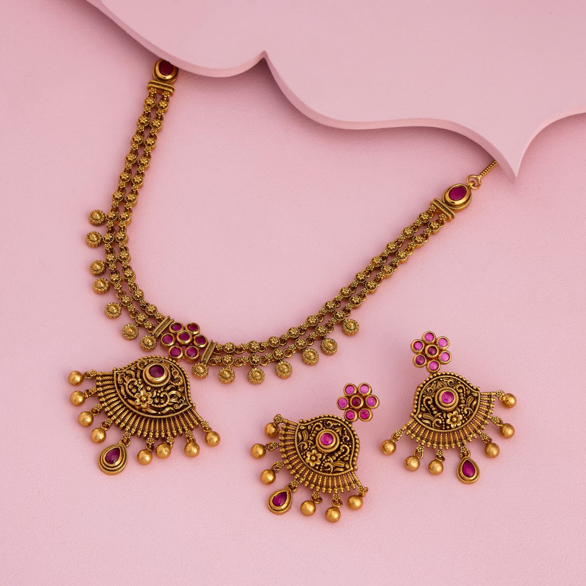 Antique Necklace Antique Necklace 188912