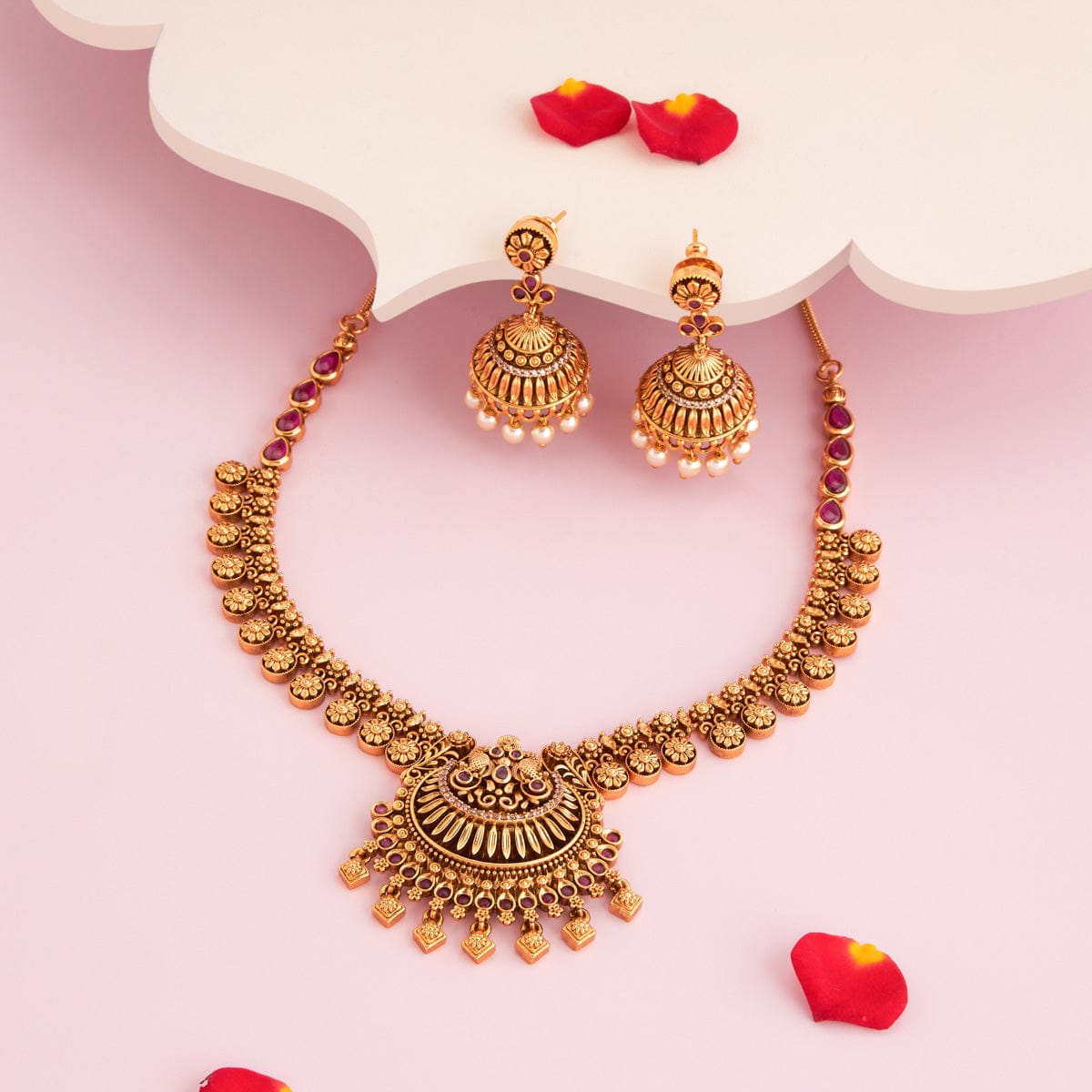 Antique Necklace Antique Necklace 188915