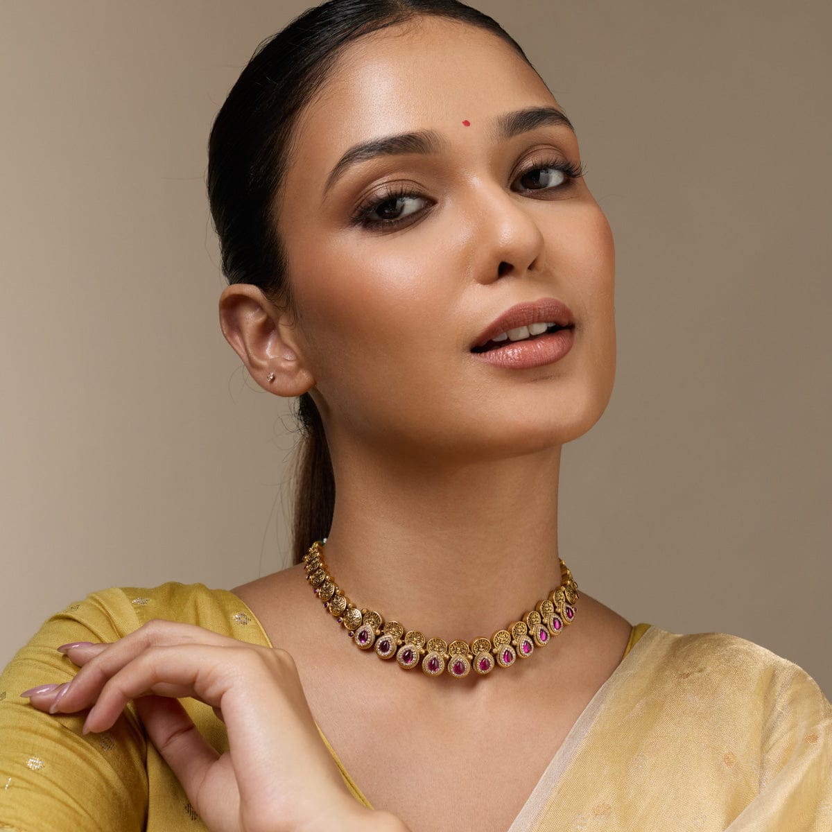 Antique Necklace Antique Necklace 189000