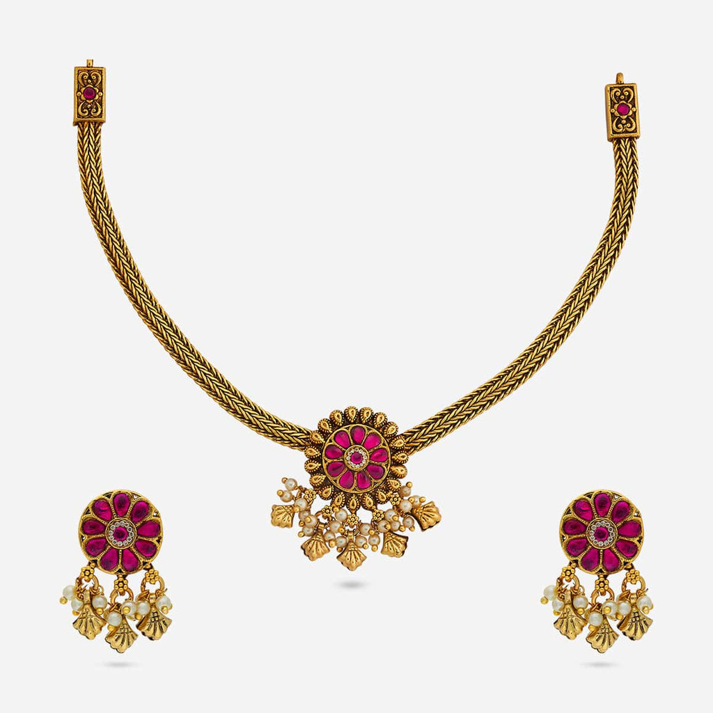 Antique Necklace Antique Necklace 189017