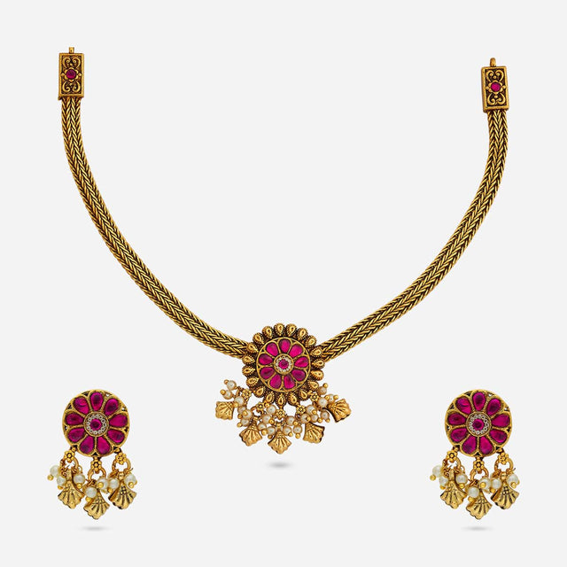 Antique Necklace Antique Necklace 189017