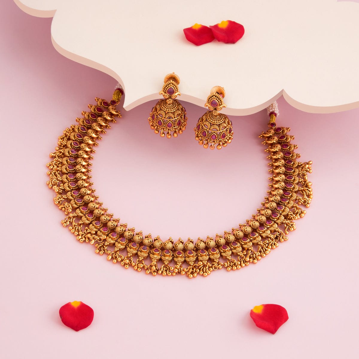 Antique Necklace Antique Necklace 189079