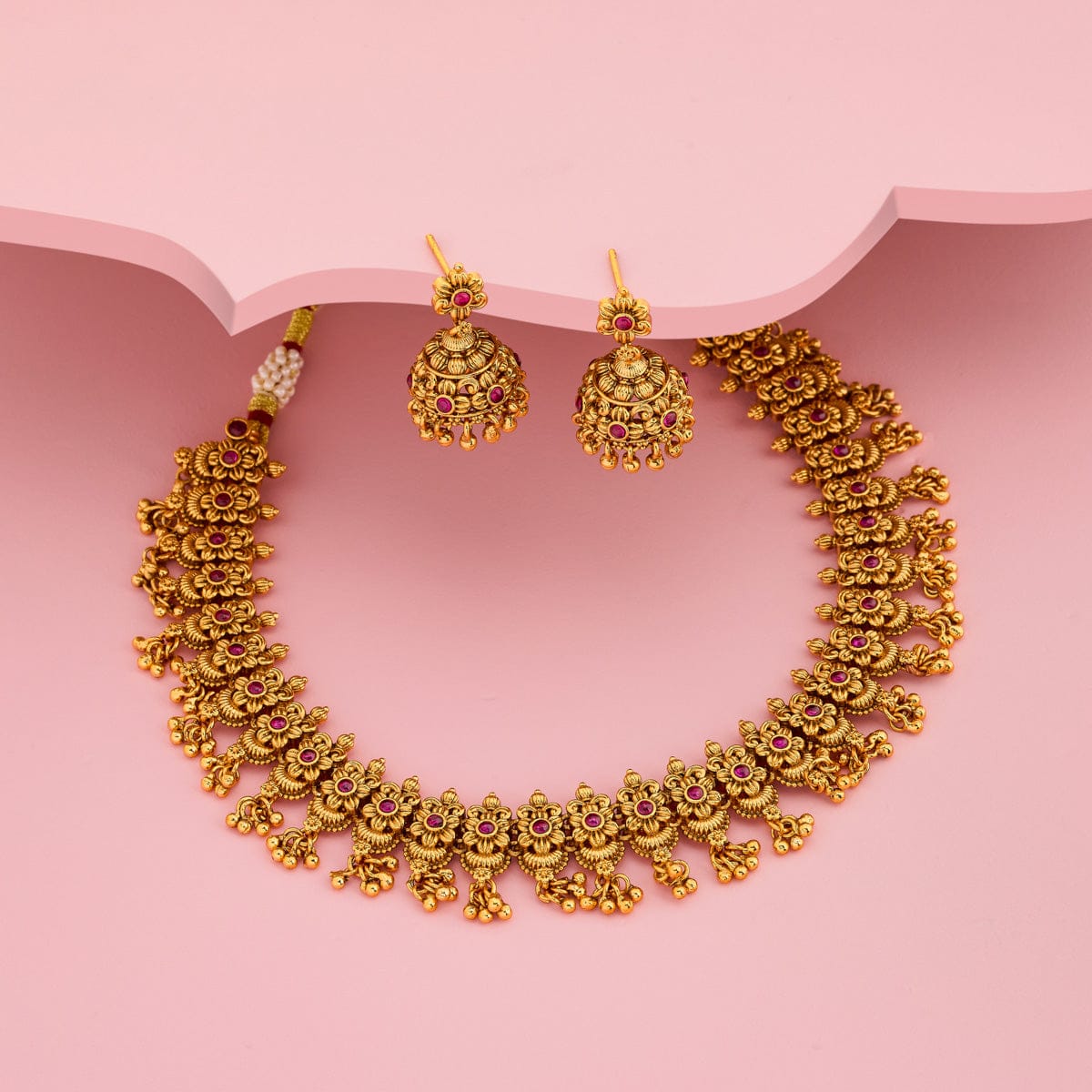 Antique Necklace Antique Necklace 189084