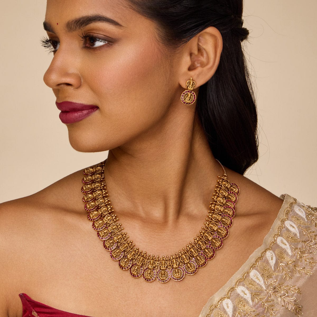 Antique Necklace Antique Necklace 190337