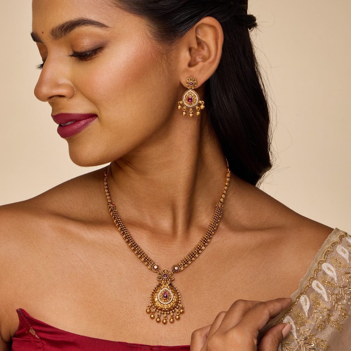 Antique Necklace Antique Necklace 190669