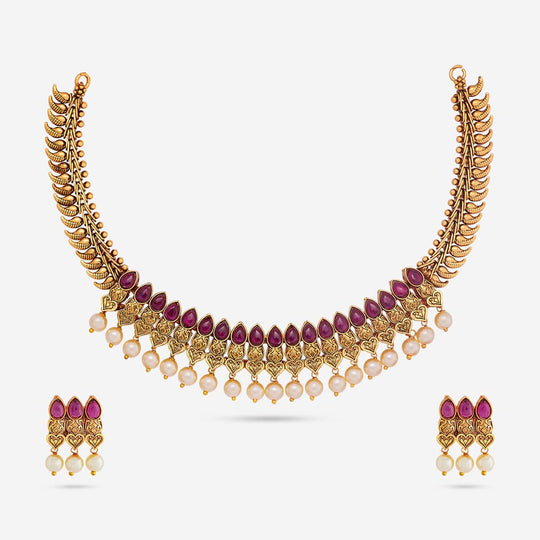 Antique Necklace Antique Necklace 190684