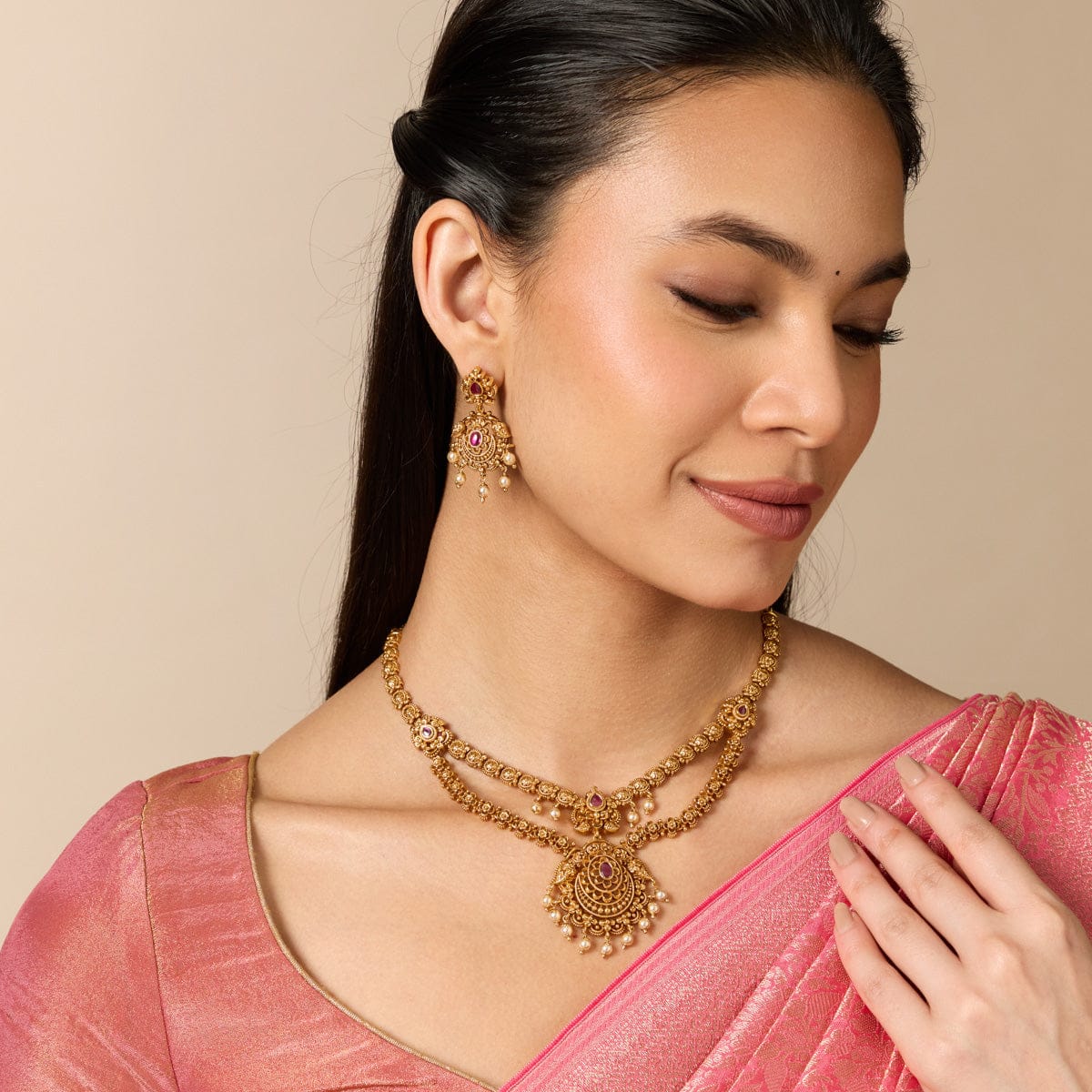 Antique Necklace Antique Necklace 190710