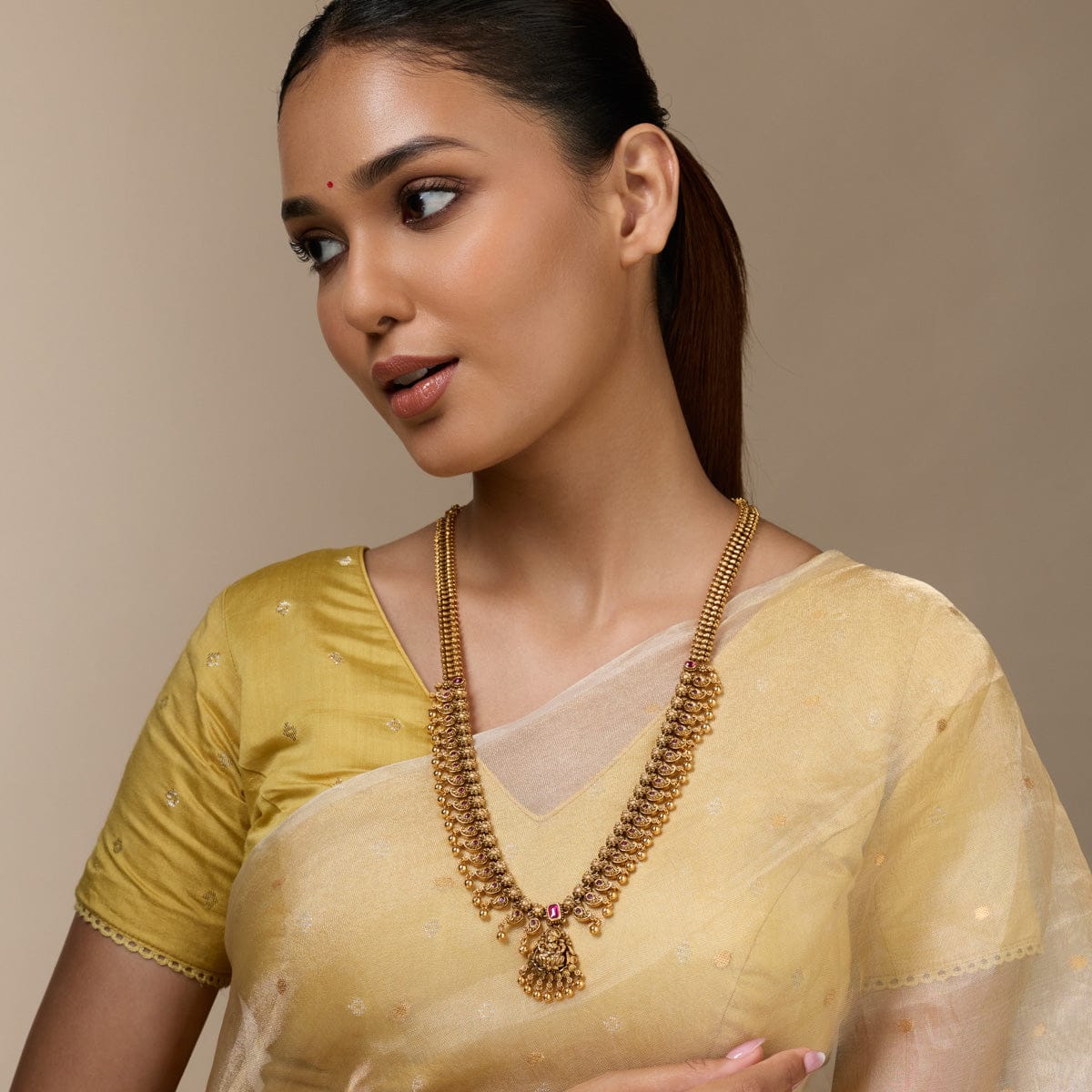 Antique Necklace Antique Necklace 190714