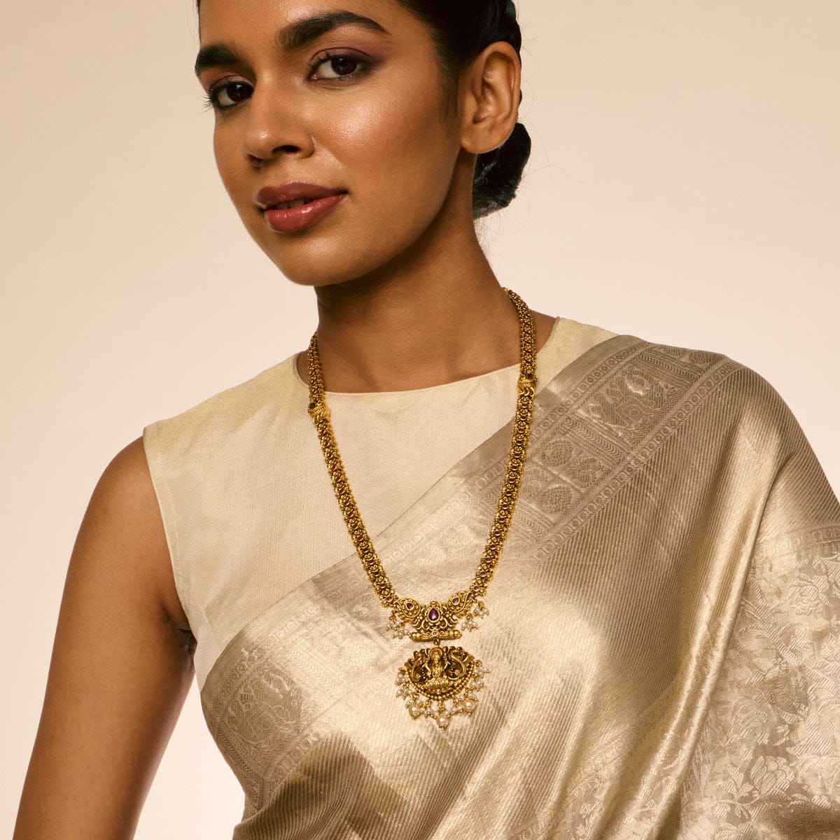 Antique Necklace Antique Necklace 190721