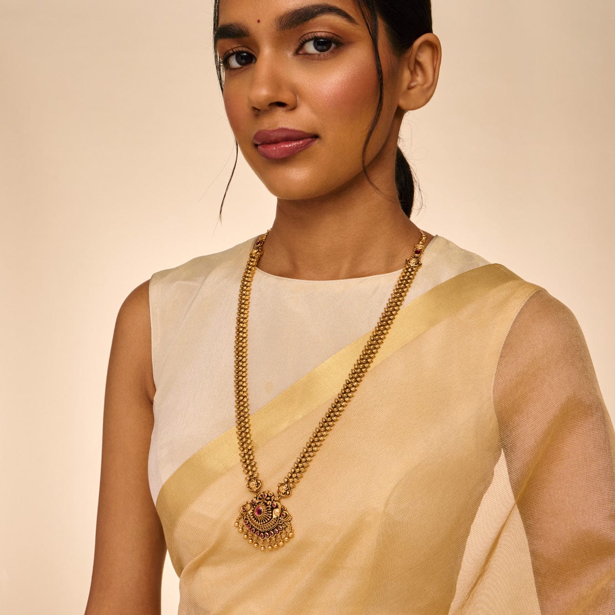 Antique Necklace Antique Necklace 191121