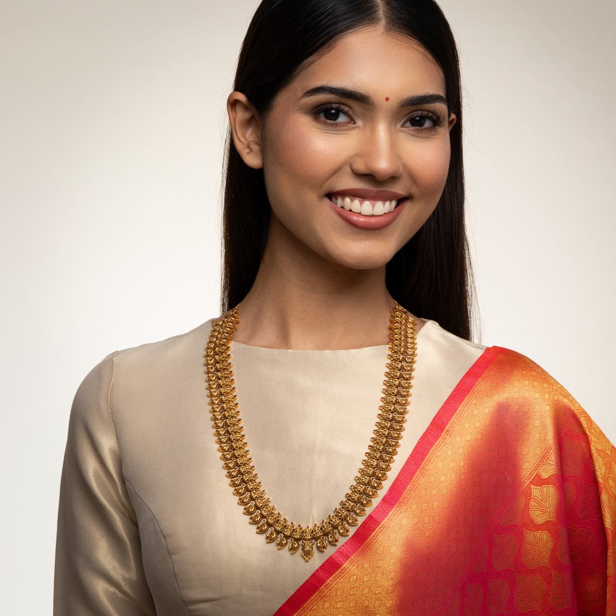 Antique Necklace Antique Necklace 191122