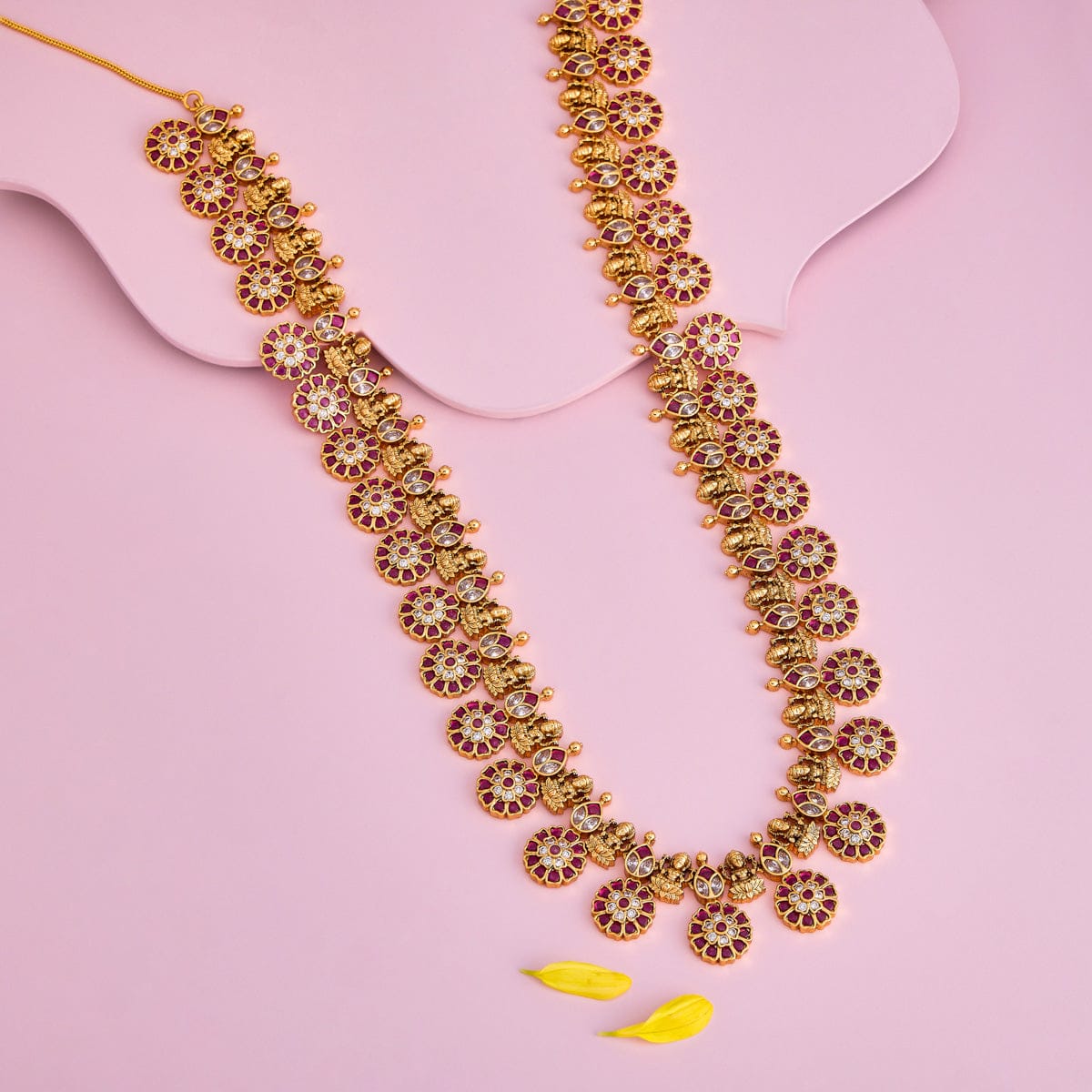 Antique Necklace Antique Necklace 191124