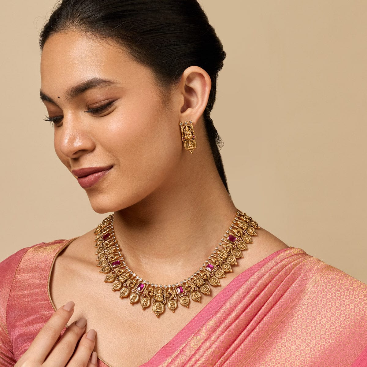 Antique Necklace Antique Necklace 191636