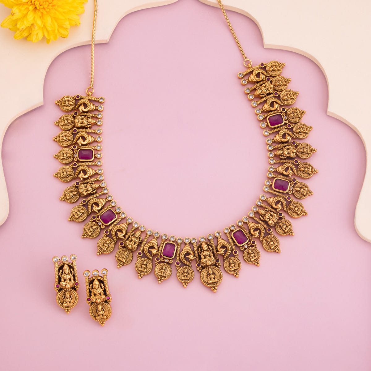 Antique Necklace Antique Necklace 191636