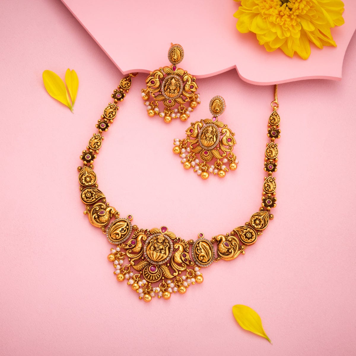 Antique Necklace Antique Necklace 192299