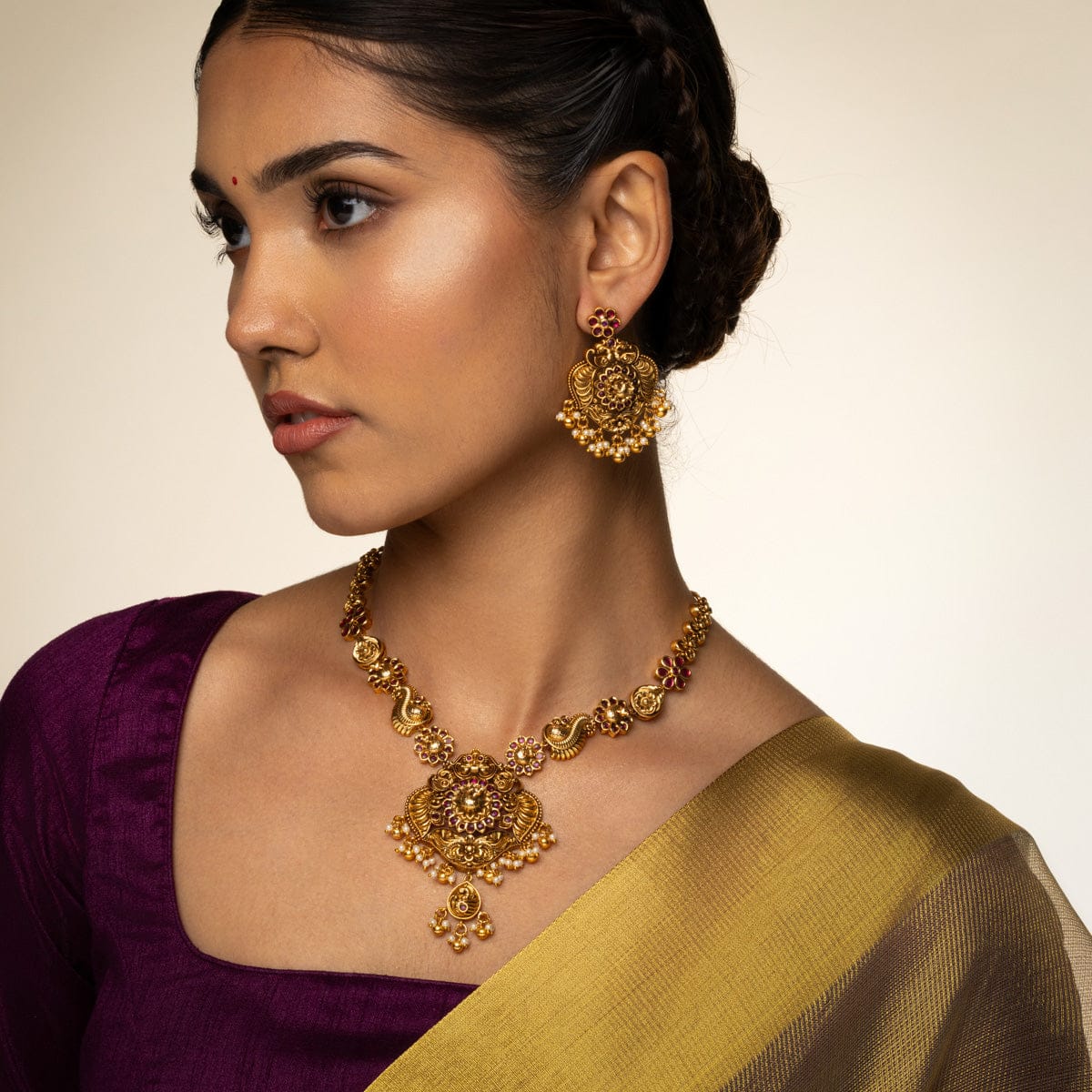 Antique Necklace Antique Necklace 192302