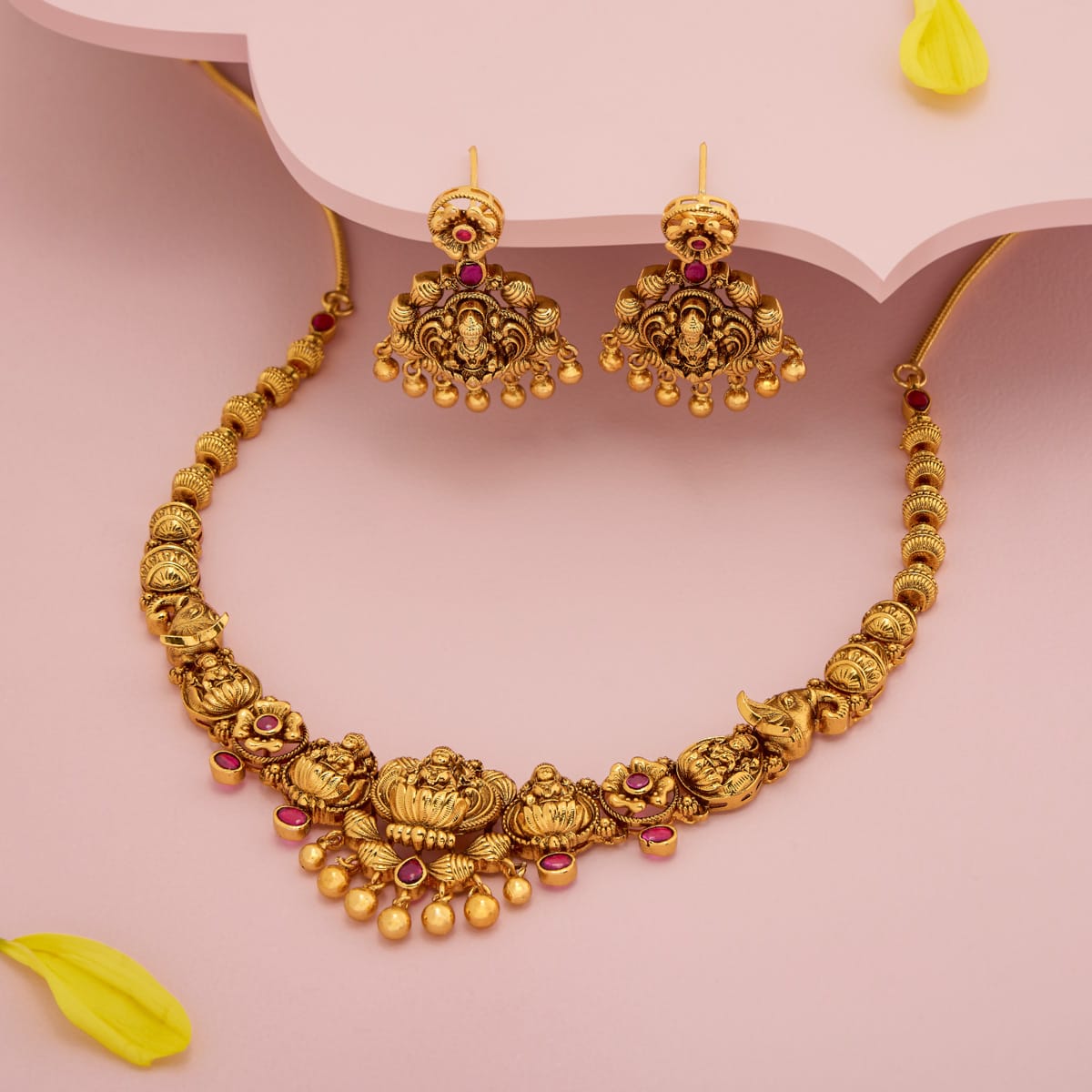 Antique Necklace Antique Necklace 192304