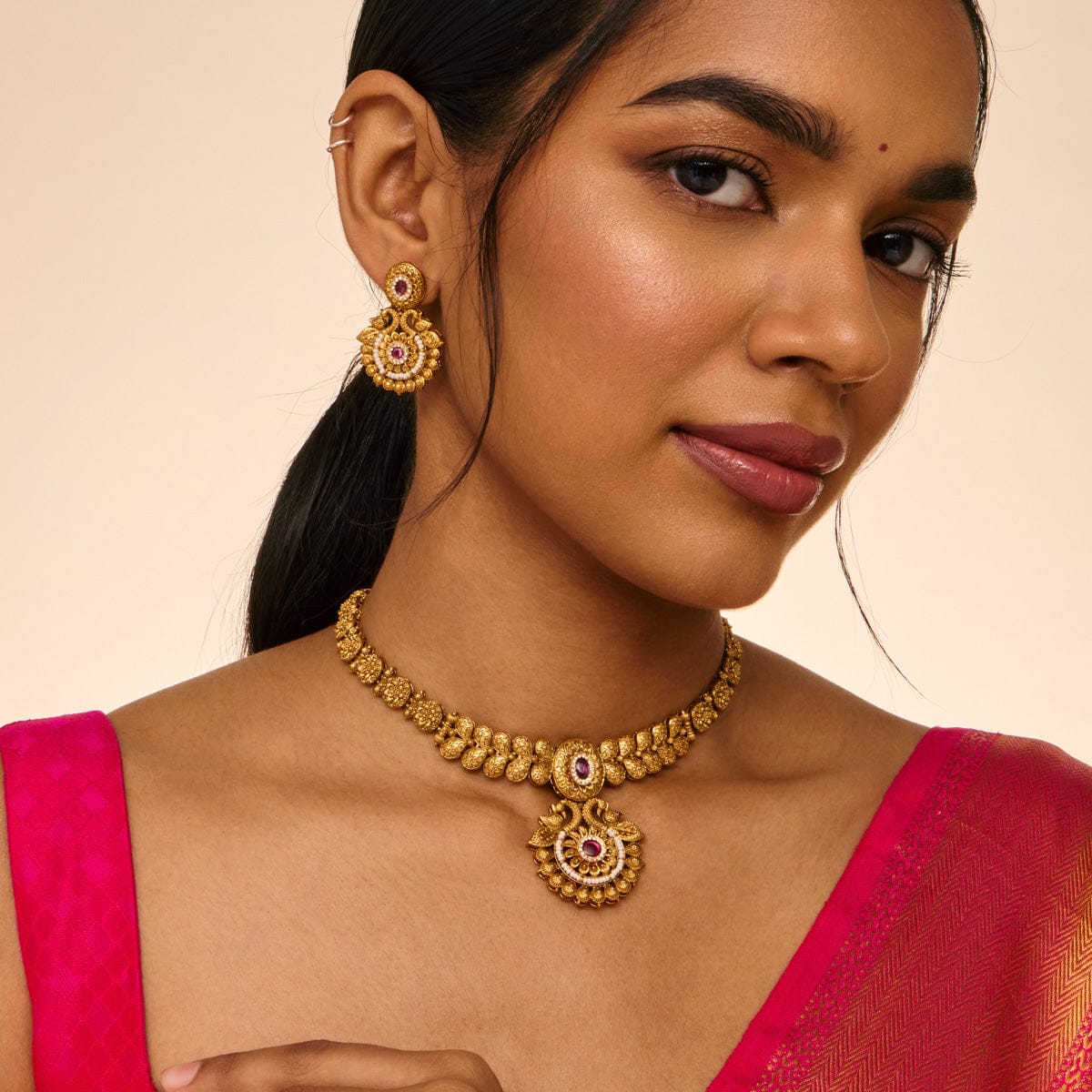 Antique Necklace Antique Necklace 192849