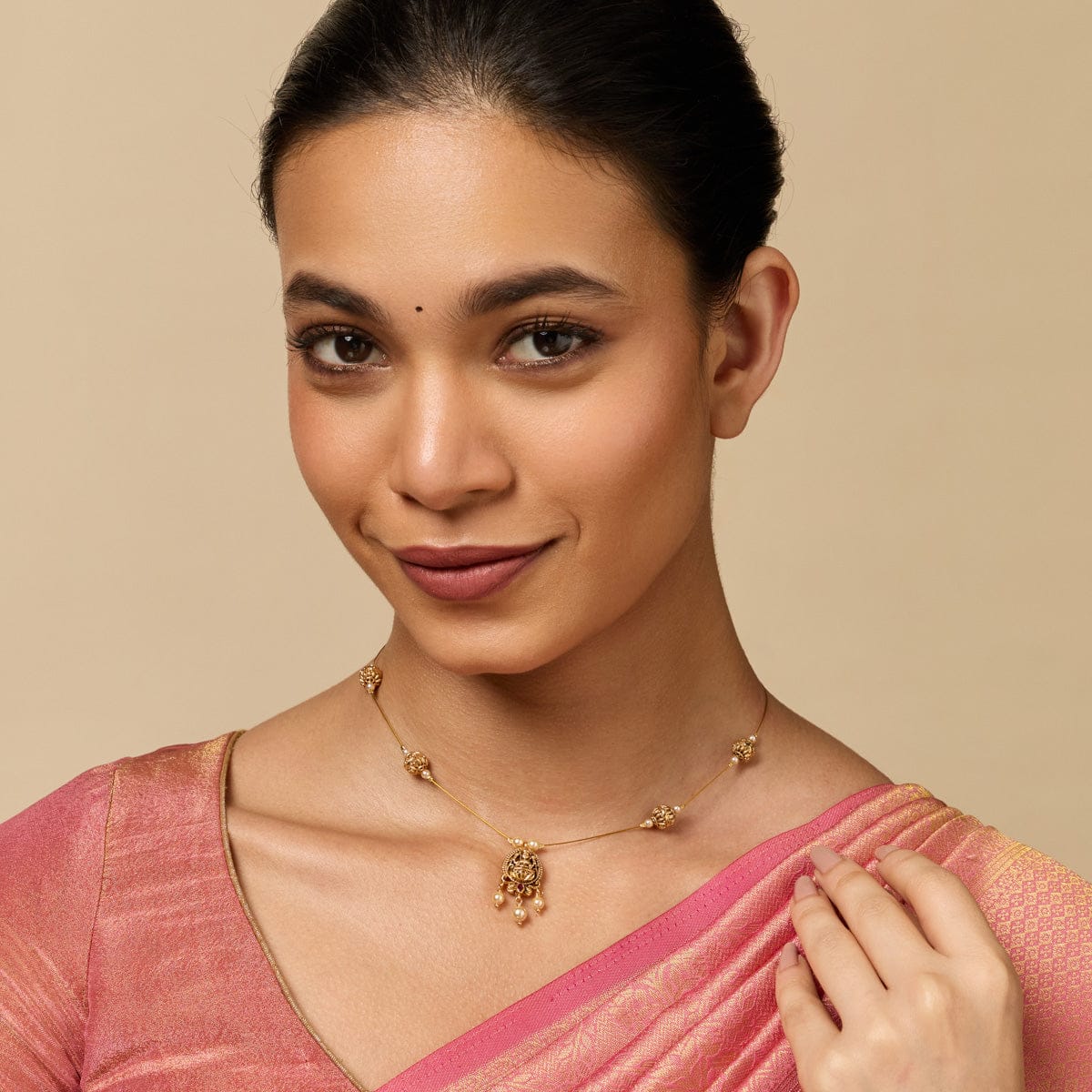 Antique Necklace Antique Necklace 193474