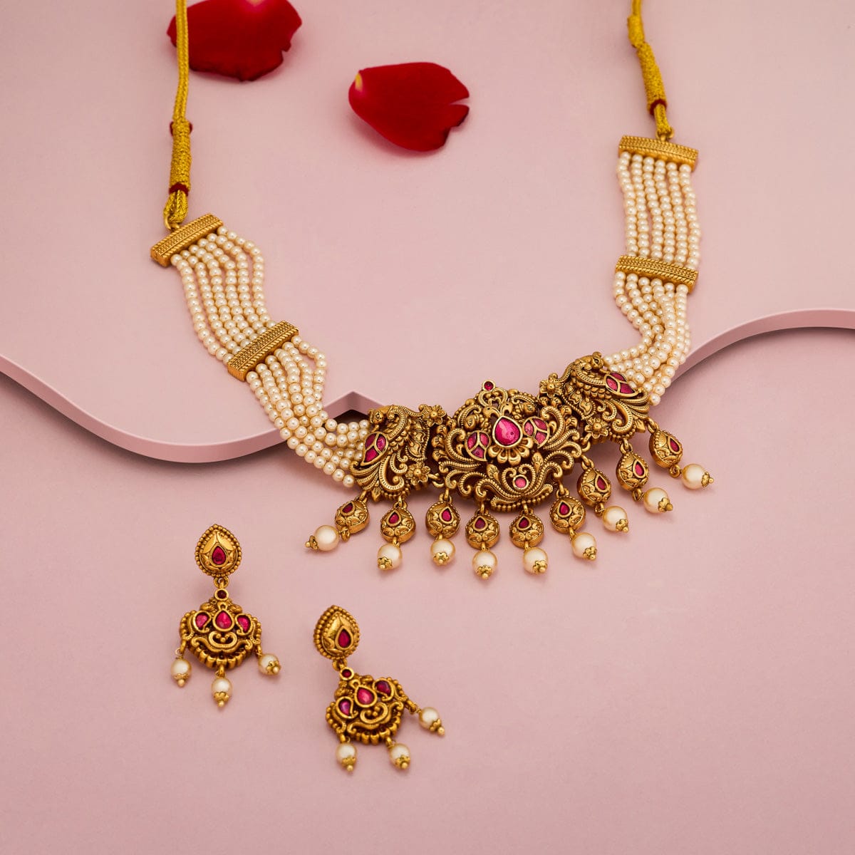 Antique Necklace Antique Necklace 193505