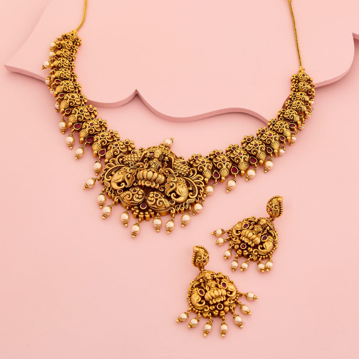 Antique Necklace Antique Necklace 193506