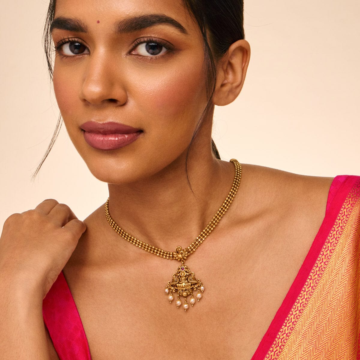 Antique Necklace Antique Necklace 193521