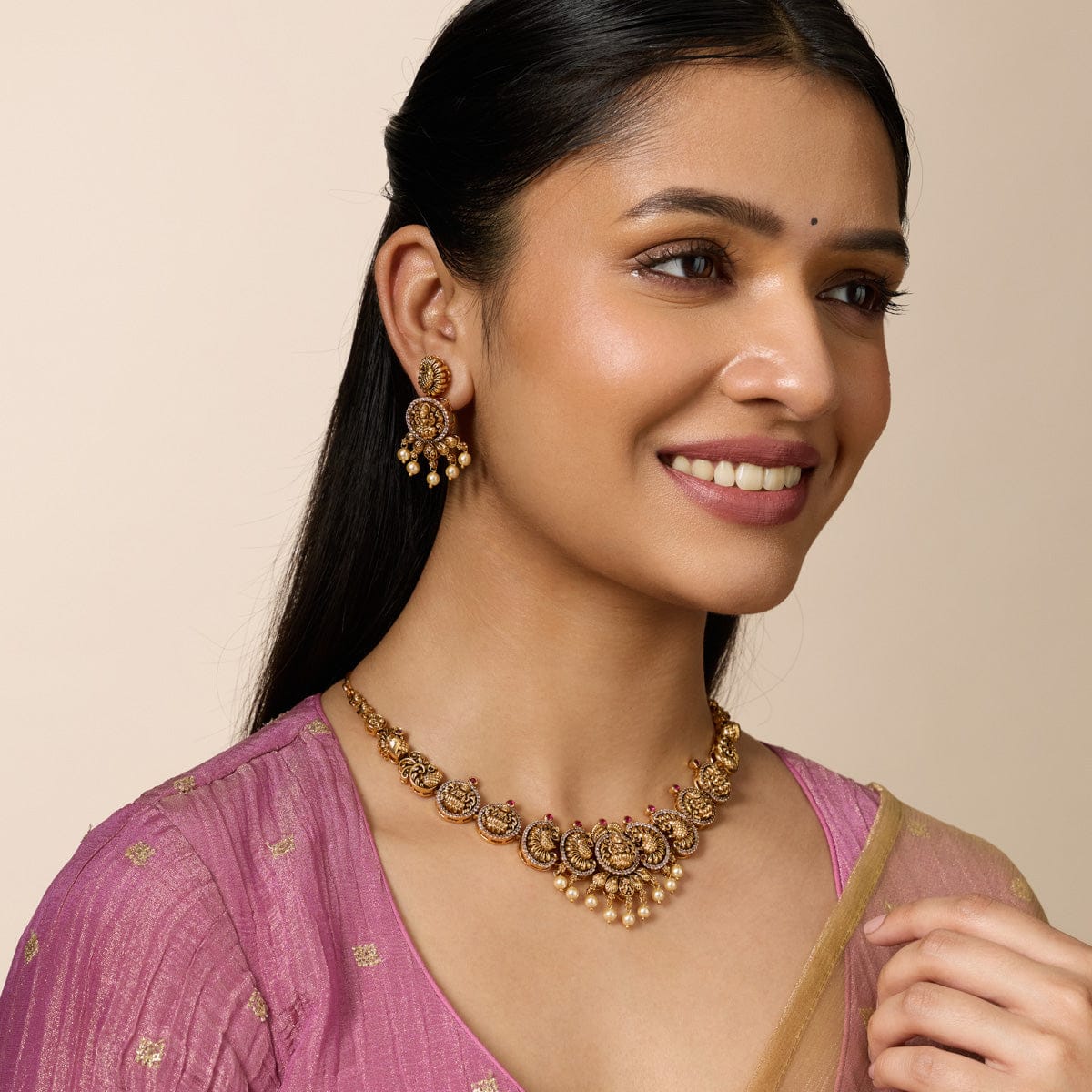 Antique Necklace Antique Necklace 193574