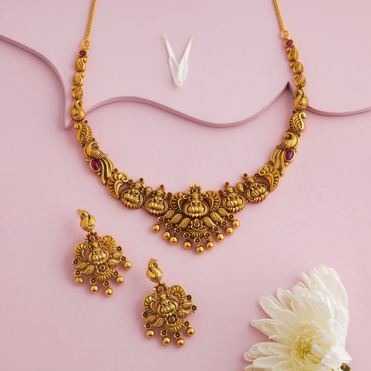 Antique Necklace Antique Necklace 193577