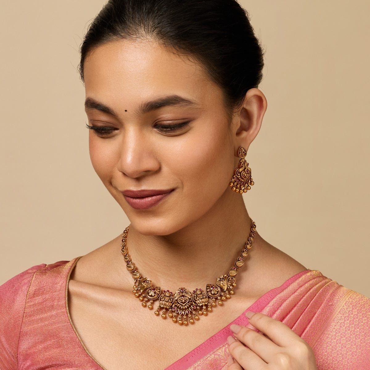 Antique Necklace Antique Necklace 193639