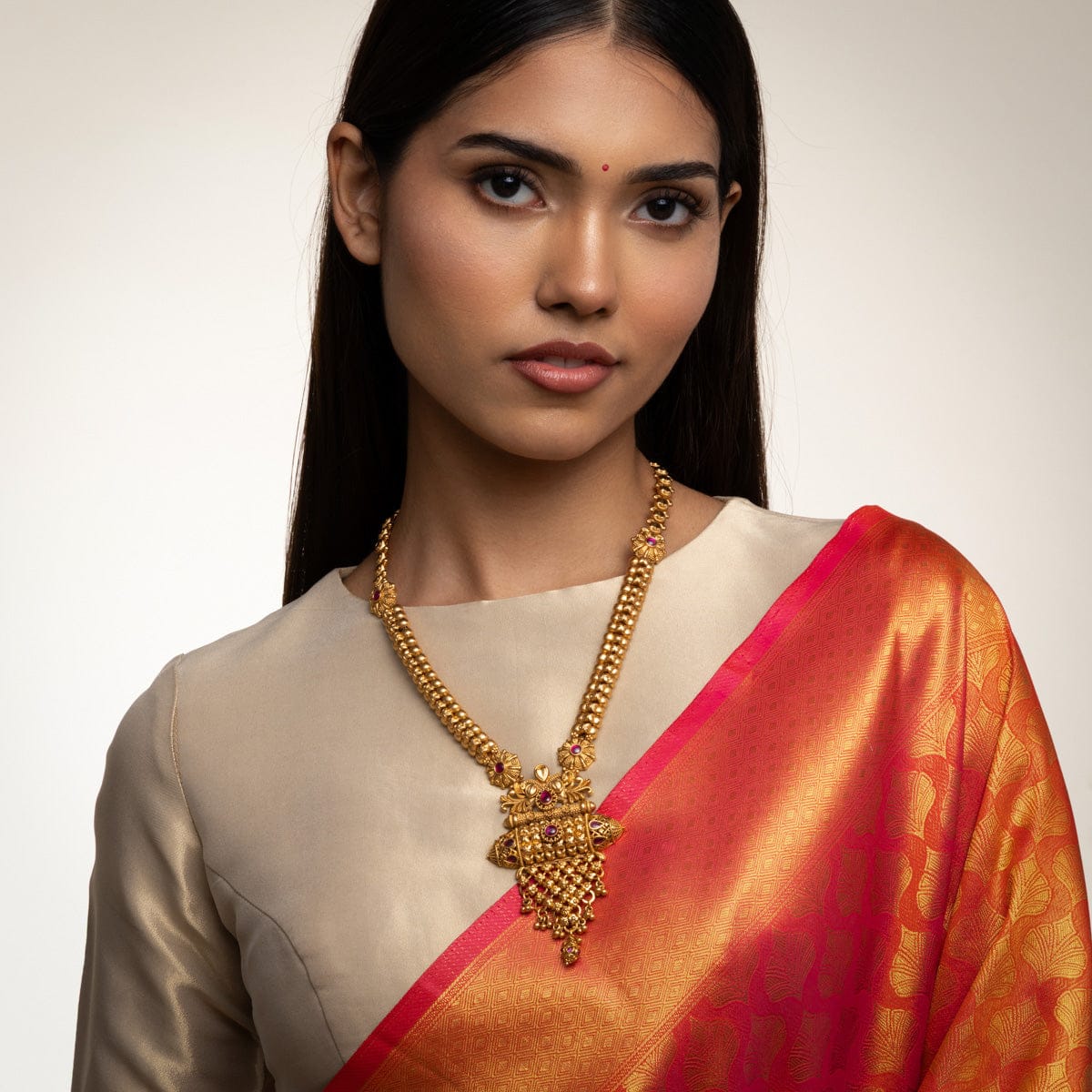 Antique Necklace Antique Necklace 193810