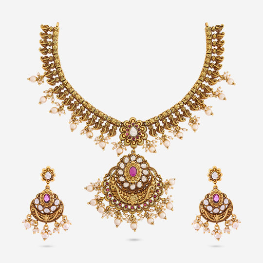 Antique Necklace Antique Necklace 193845