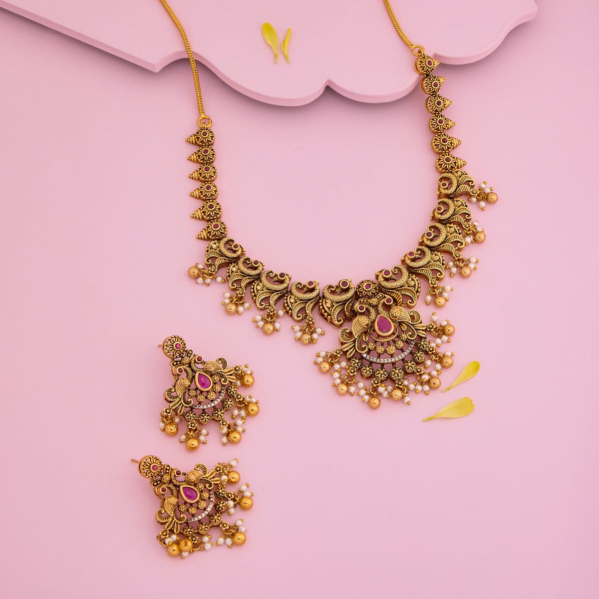 Antique Necklace Antique Necklace 193915