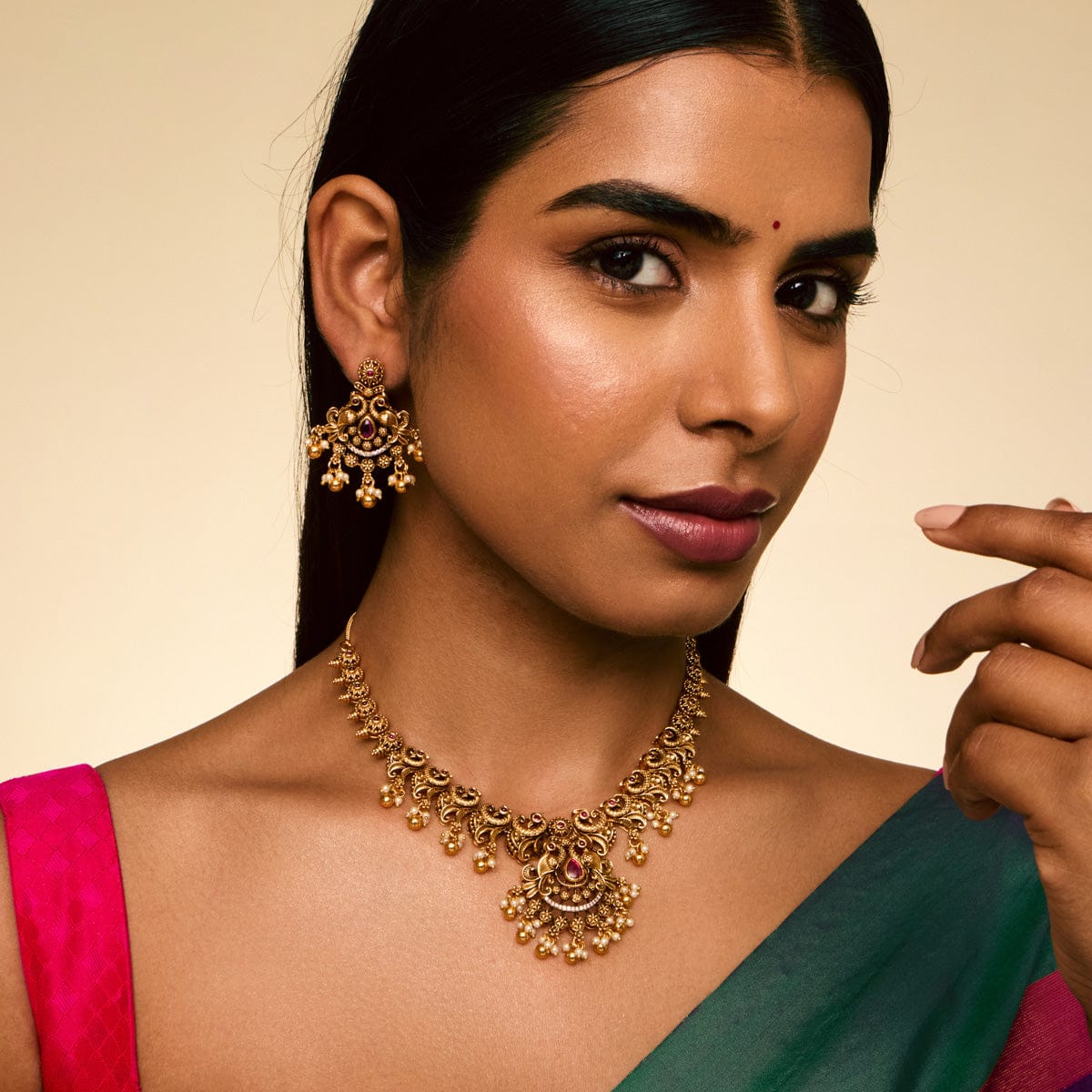 Antique Necklace Antique Necklace 193915