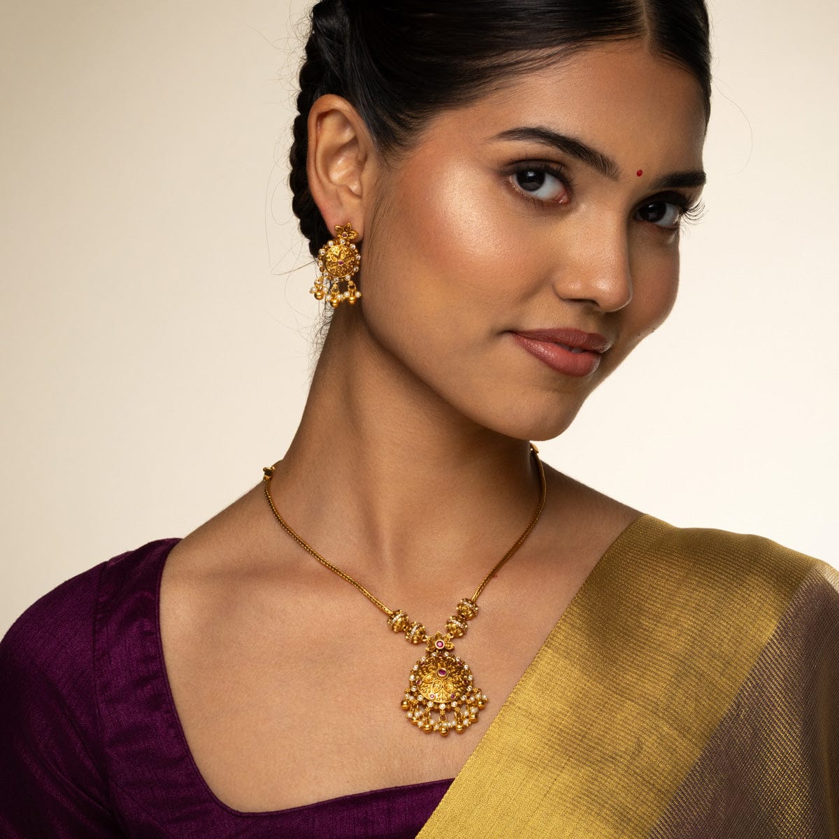 Antique Necklace Antique Necklace 195049