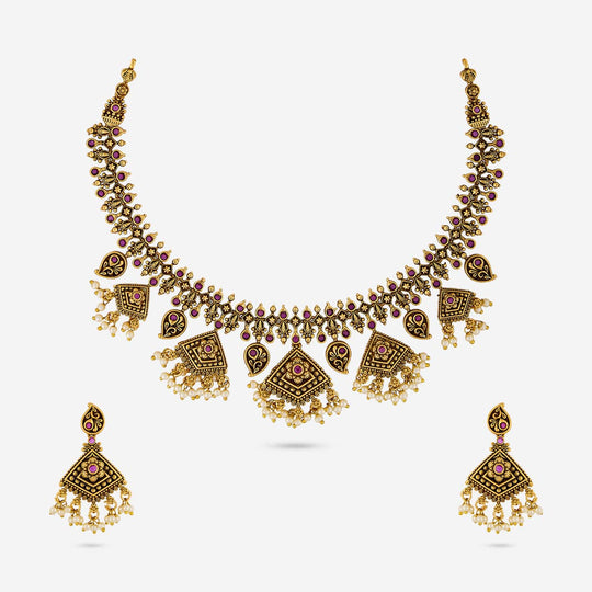 Antique Necklace Antique Necklace 195051
