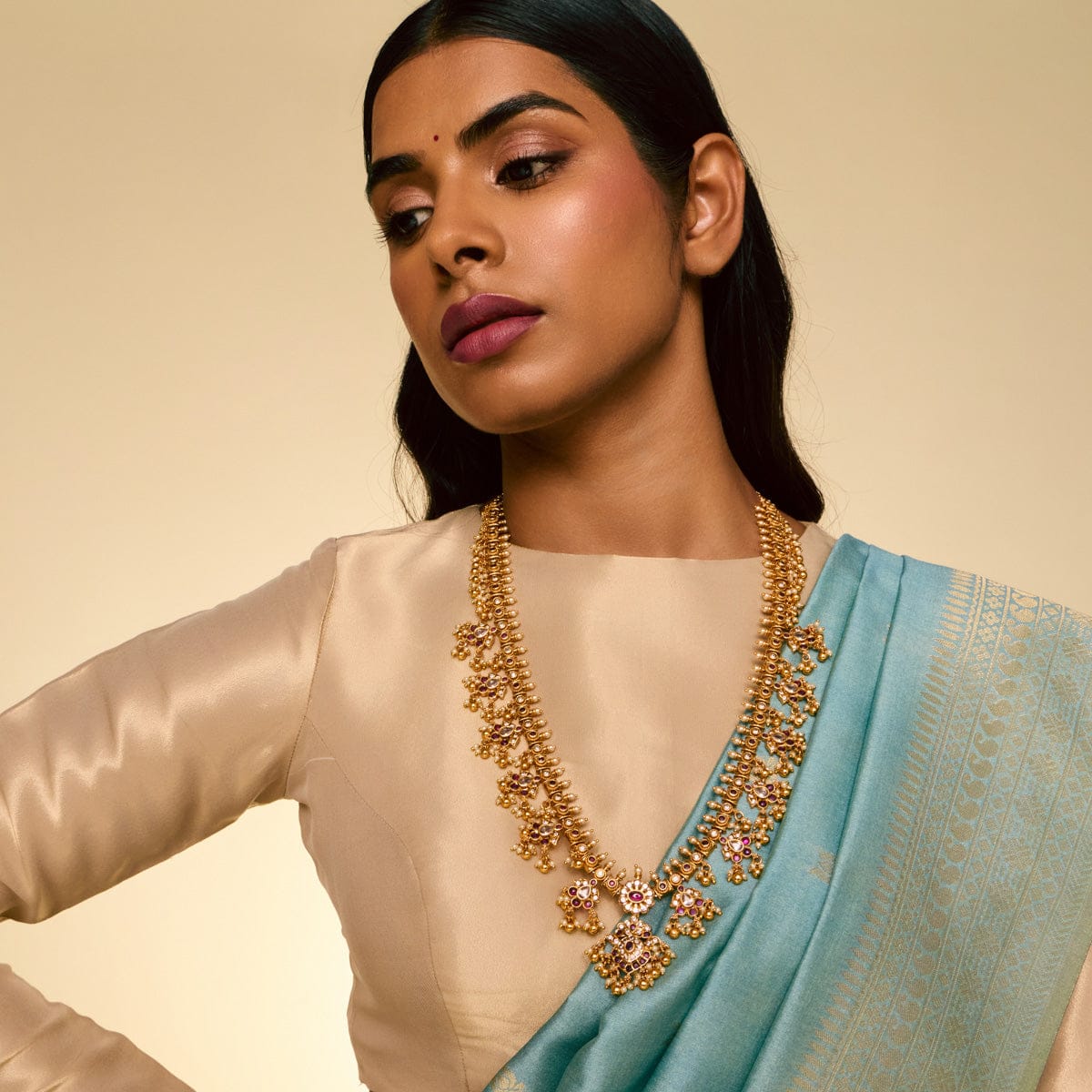 Antique Necklace Antique Necklace 195057