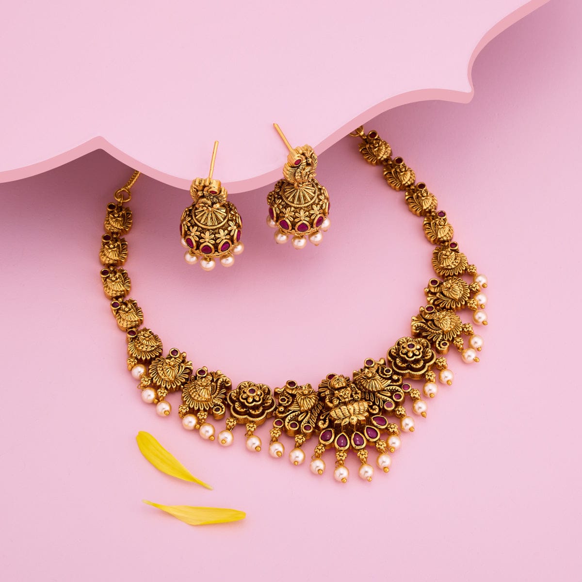 Antique Necklace Antique Necklace 195074