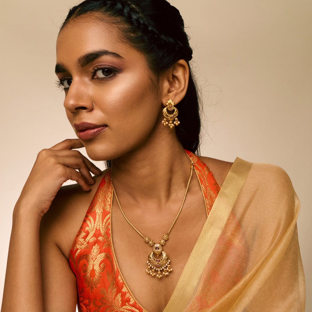 Antique Necklace Antique Necklace 195079