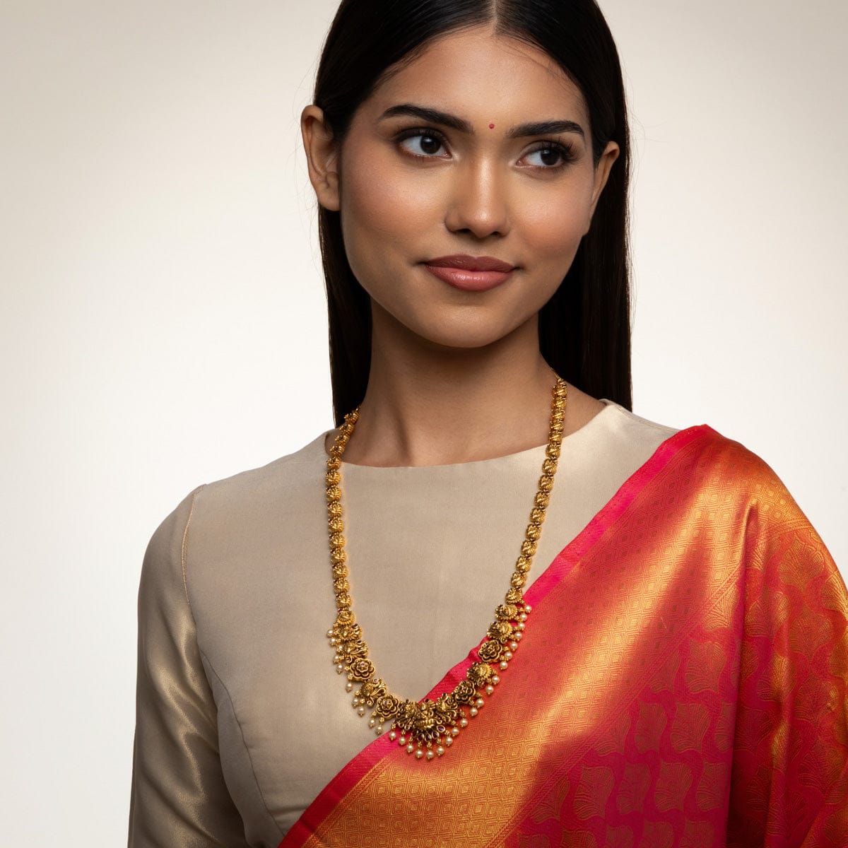 Antique Necklace Antique Necklace 195085