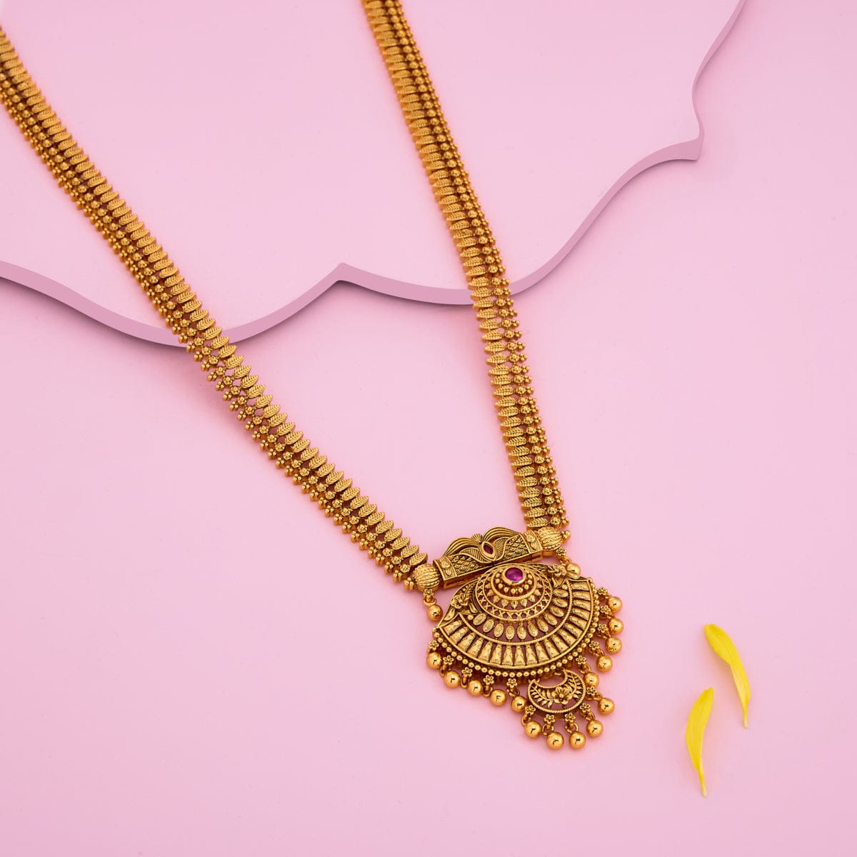 Antique Necklace Antique Necklace 195091