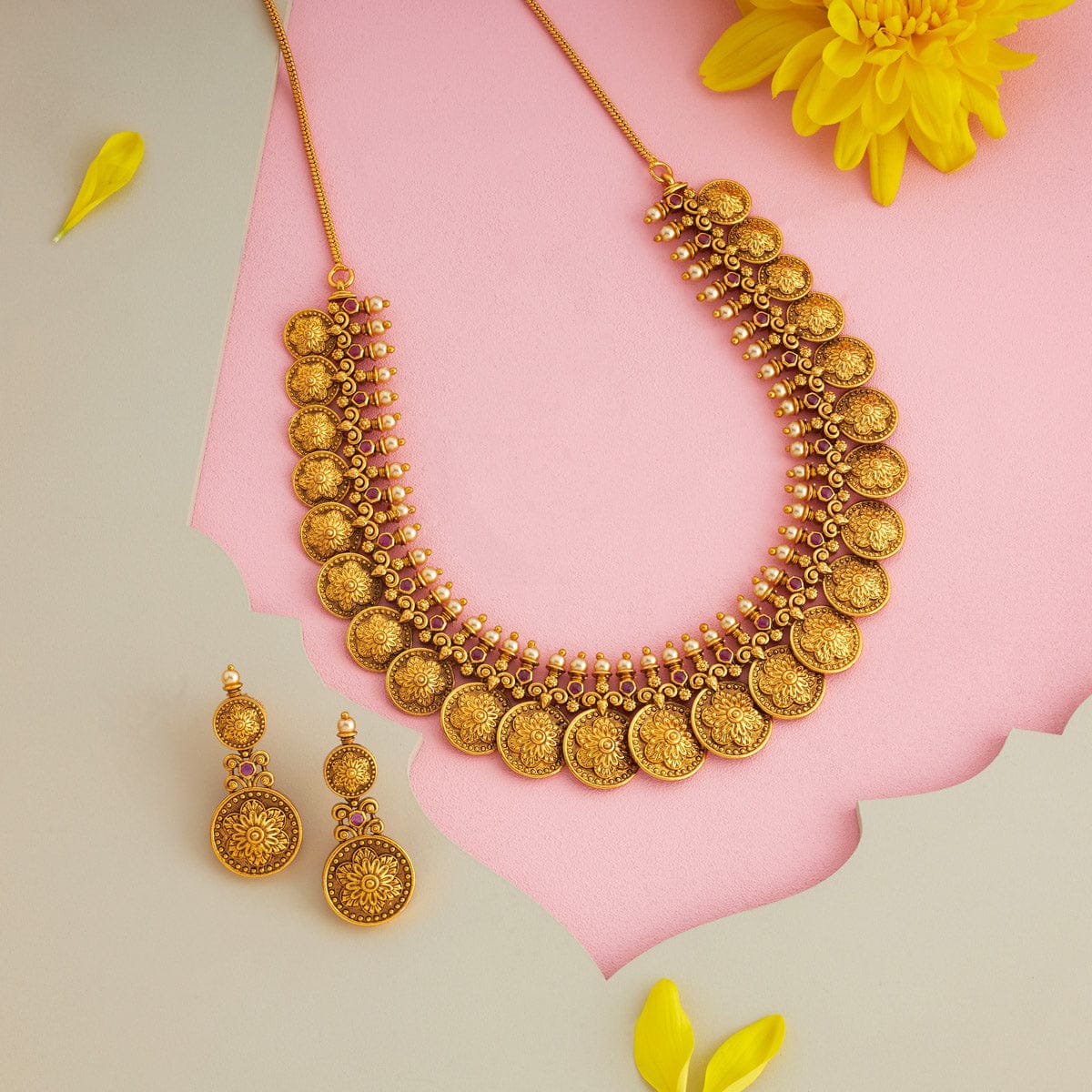 Antique Necklace Antique Necklace 195730