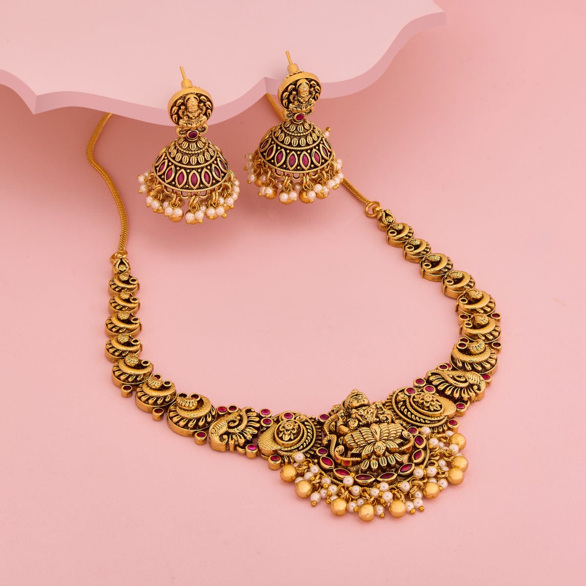 Antique Necklace Antique Necklace 197294