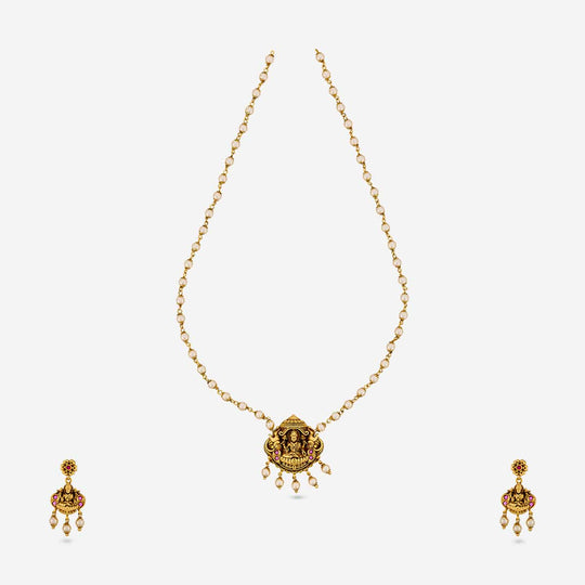 Antique Necklace Antique Necklace 197520