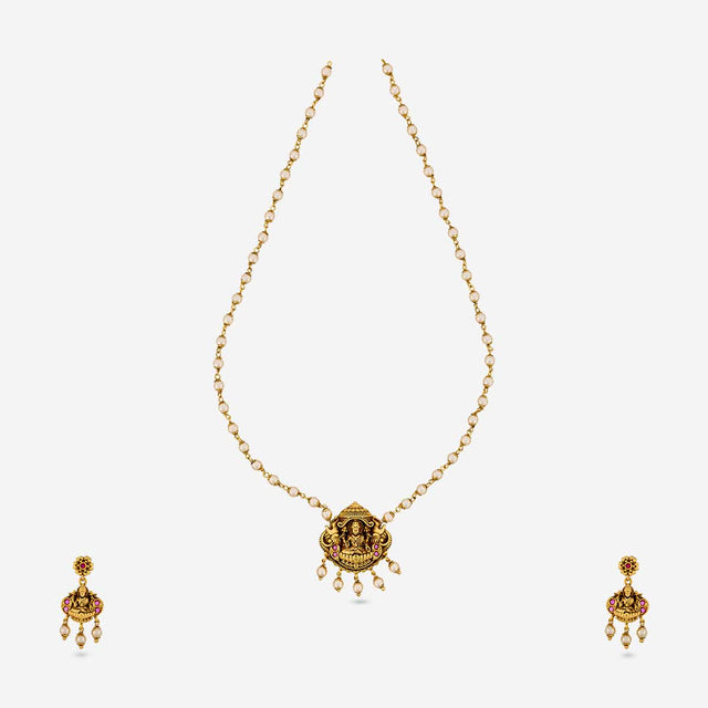 Antique Necklace Antique Necklace 197520