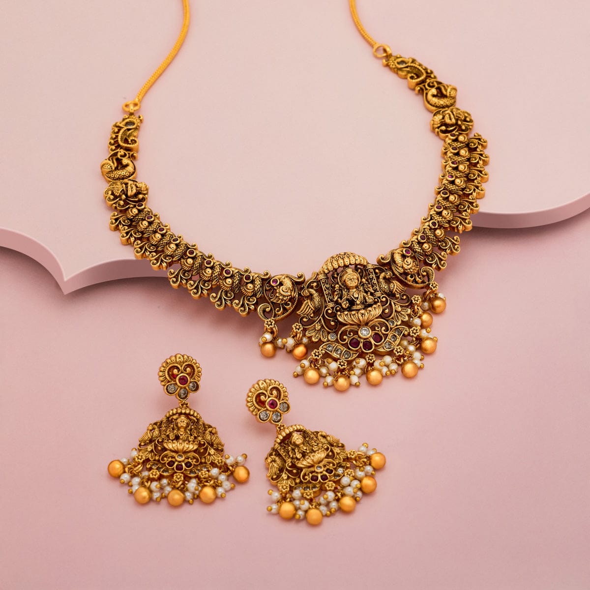 Antique Necklace Antique Necklace 197784