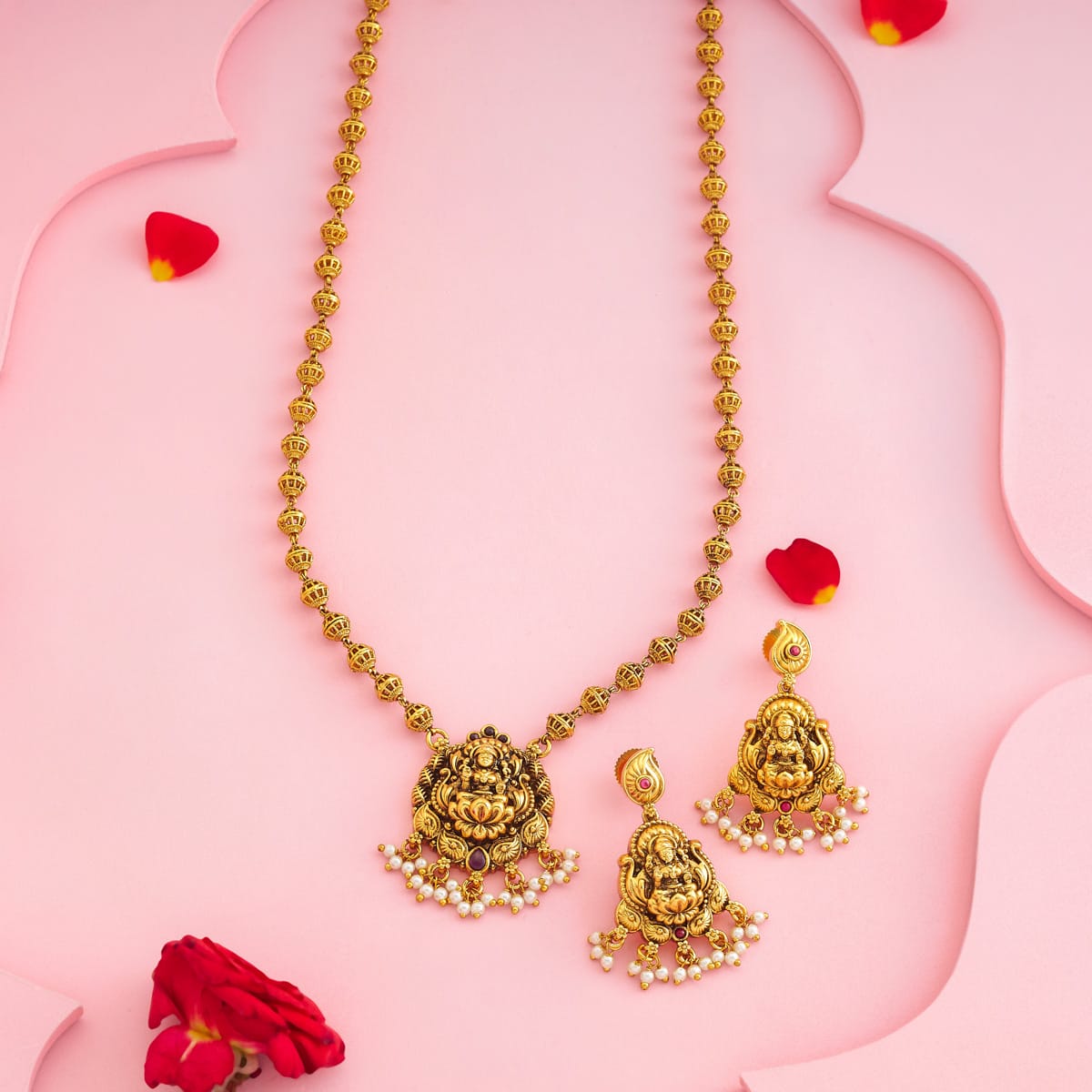 Antique Necklace Antique Necklace 201370