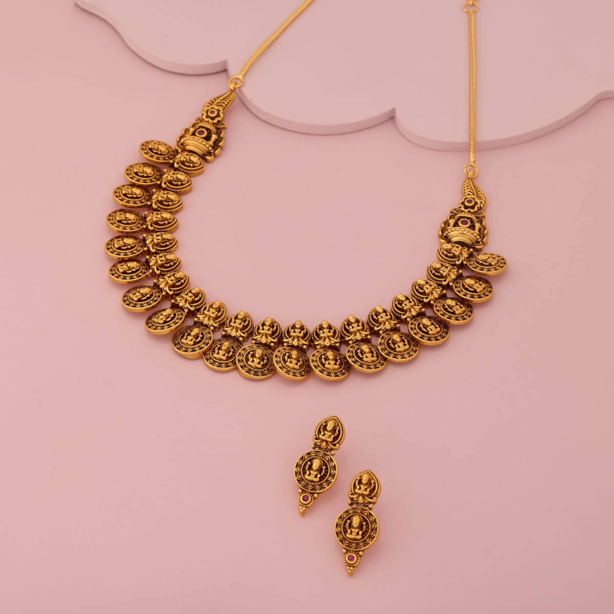 Antique Necklace Antique Necklace 202539
