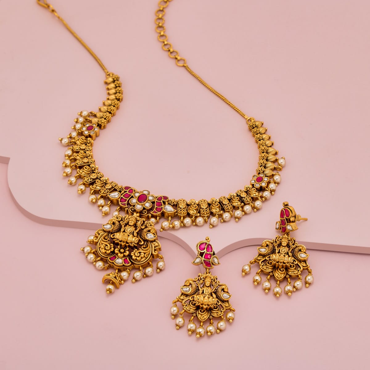 Antique Necklace Antique Necklace 202922