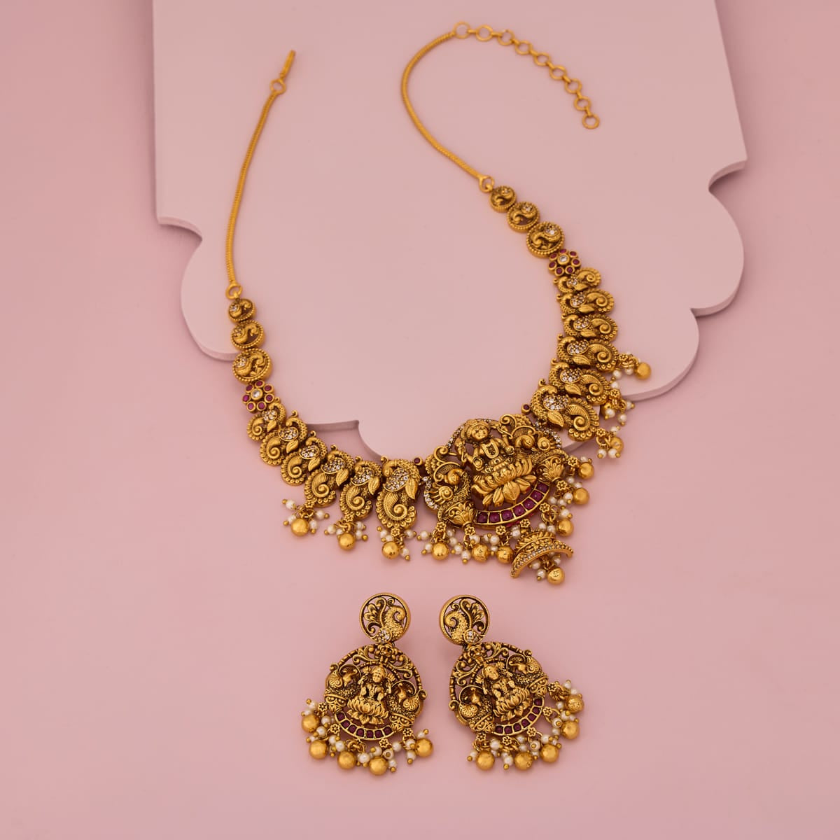 Antique Necklace Antique Necklace 203723